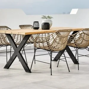 Modern outdoor table in solid teak wood and black metal legs.